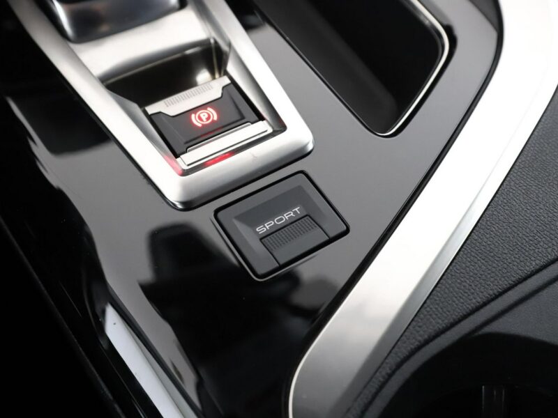 Peugeot 3008 FV23% Allure automat navi virutal grzane fotele PDC tempomat II (2016-)