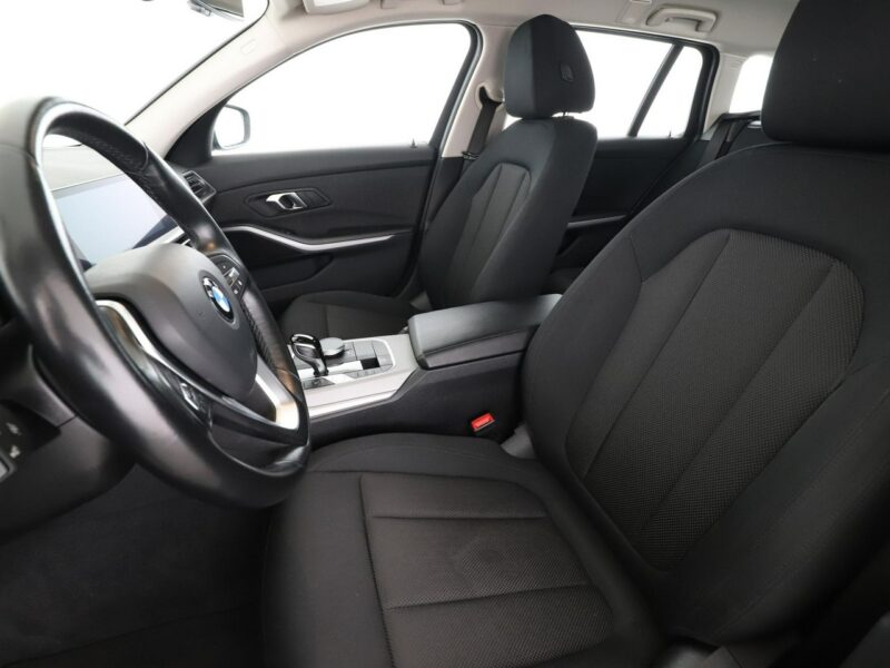 BMW 320 GRATIS! Pakiet Serwisowy o wartości 700 zł! G20 (2019-)