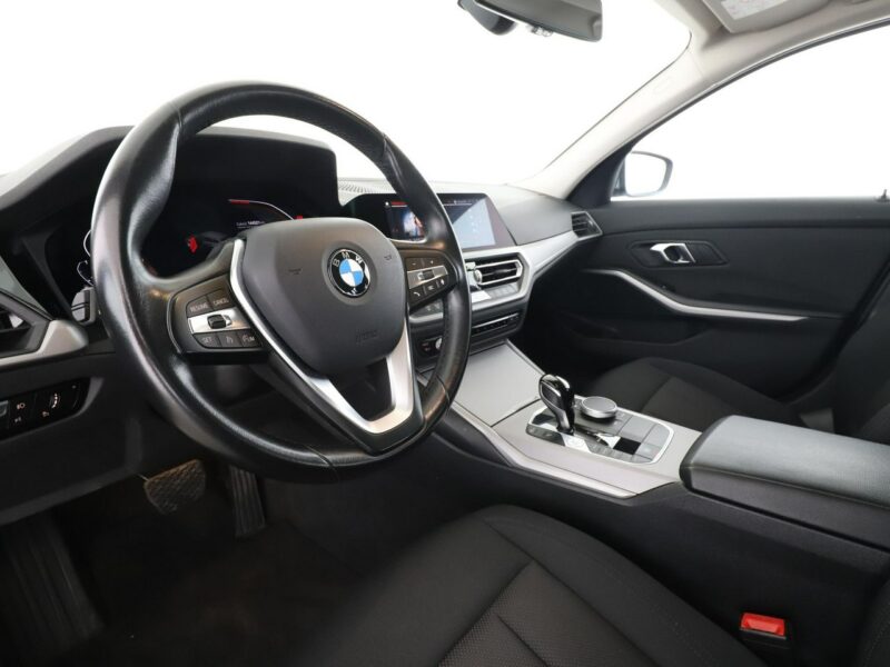 BMW 320 GRATIS! Pakiet Serwisowy o wartości 700 zł! G20 (2019-)