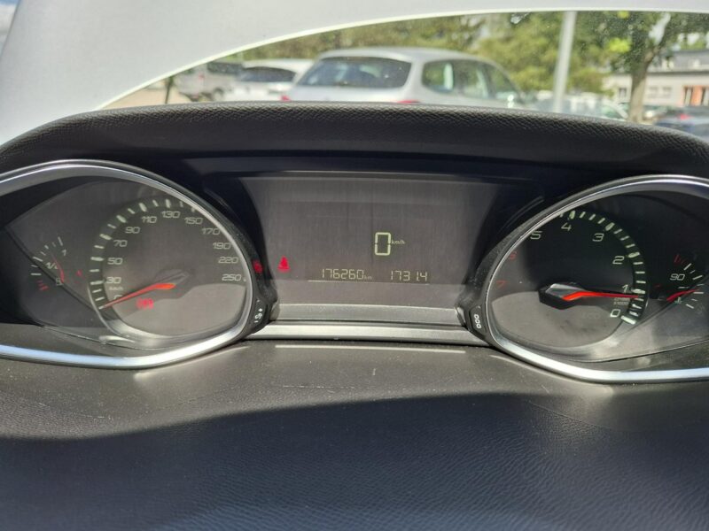 Peugeot 308 T9 (2014-2021)