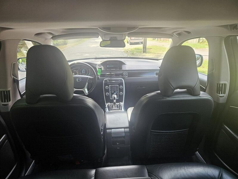 Volvo XC 70 181 kM Kliamtronic navi temp.aktywny III (2007-)