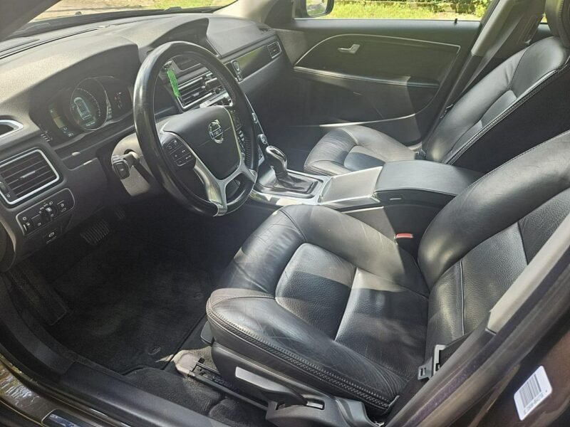 Volvo XC 70 181 kM Kliamtronic navi temp.aktywny III (2007-)