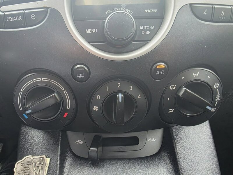 Mazda 2 1.3 Benzyna 75 KM, Klimatyzacja, Alufelgi, El. Szyby, El. Lusterka II (2007-2014)