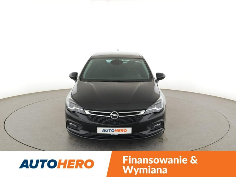 Opel Astra navi full LED grzane fotele i kierownica kamera i czujniki parkowania J (2009-2019)
