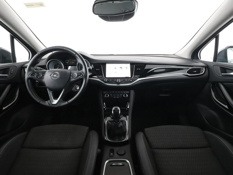 Opel Astra navi full LED grzane fotele i kierownica kamera i czujniki parkowania J (2009-2019)