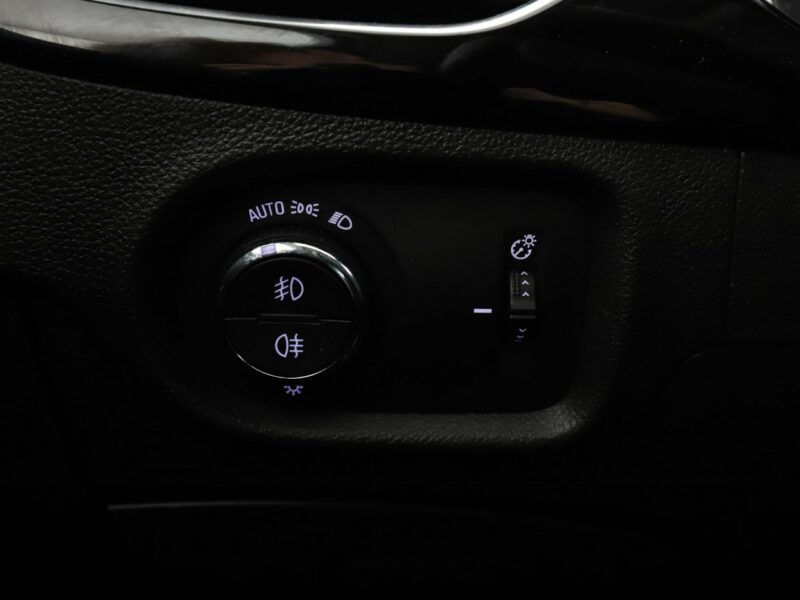Opel Astra navi full LED grzane fotele i kierownica kamera i czujniki parkowania J (2009-2019)