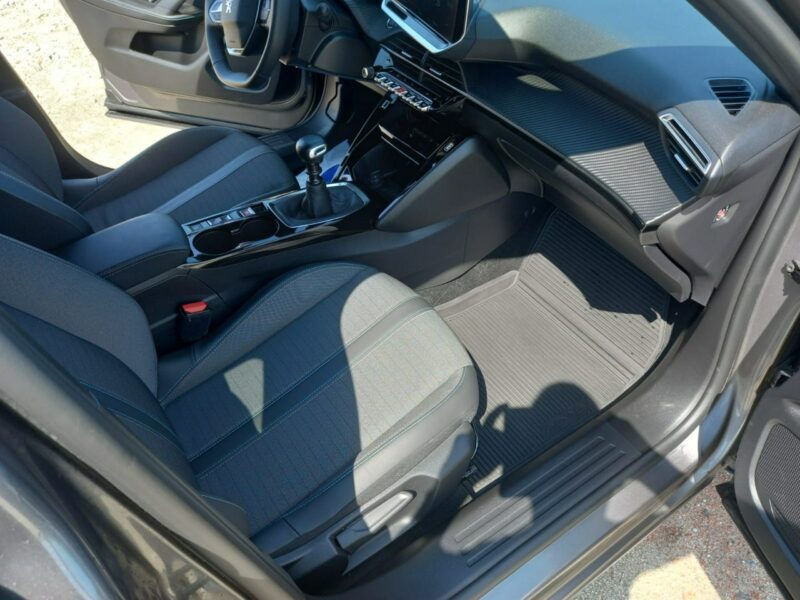 Peugeot 2008 II (2019-)