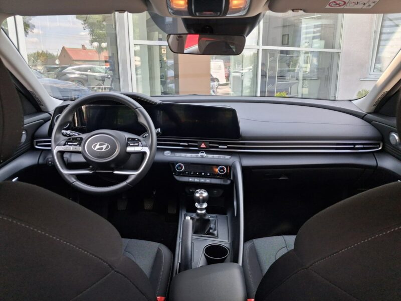 Hyundai Elantra 1.6 MPI 6MT (123 KM) Modern+Cool Salon Polska Gwarancja do 2029 VII (2021-)