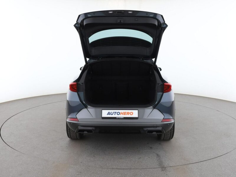 Cupra Formentor FV23% 4X4 Automat Virtual Łopatki Navi Kamera cofania Automatyczna kli