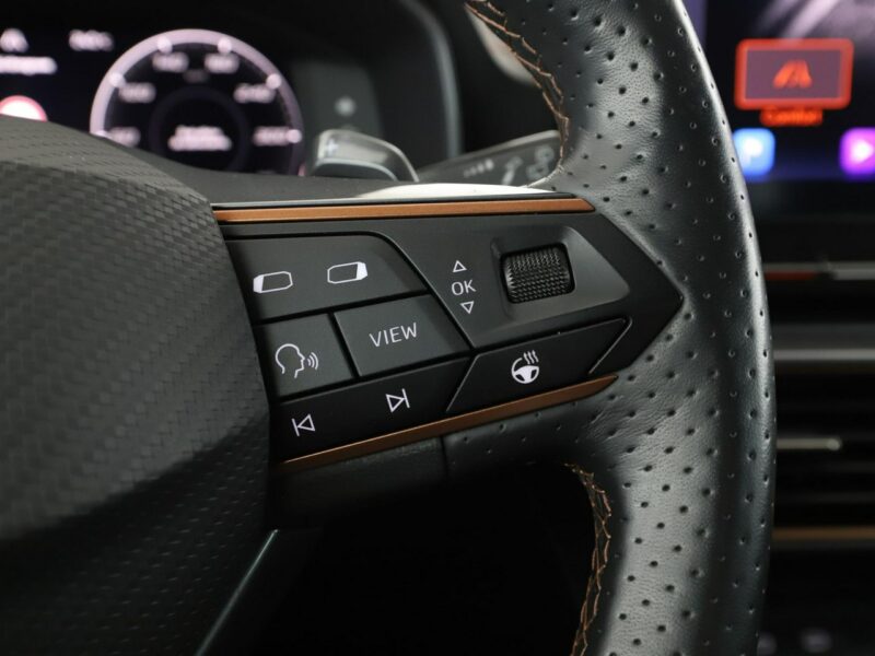 Cupra Formentor FV23% 4X4 Automat Virtual Łopatki Navi Kamera cofania Automatyczna kli