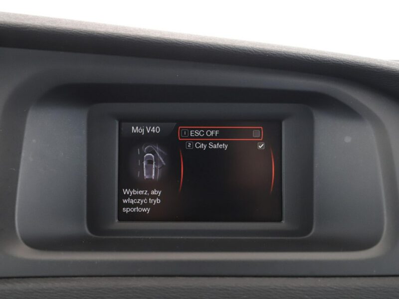 Volvo V40 1.6D Automat Klimatyzacja Tempomat Elektryka TFT ParkAssist LED II (2012-)