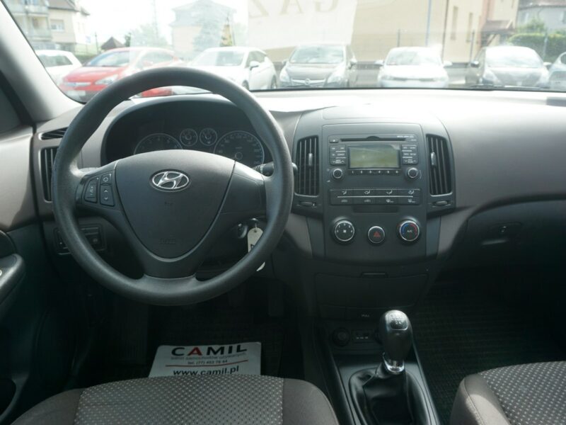 Hyundai i30 polski salon I (2002-2013)