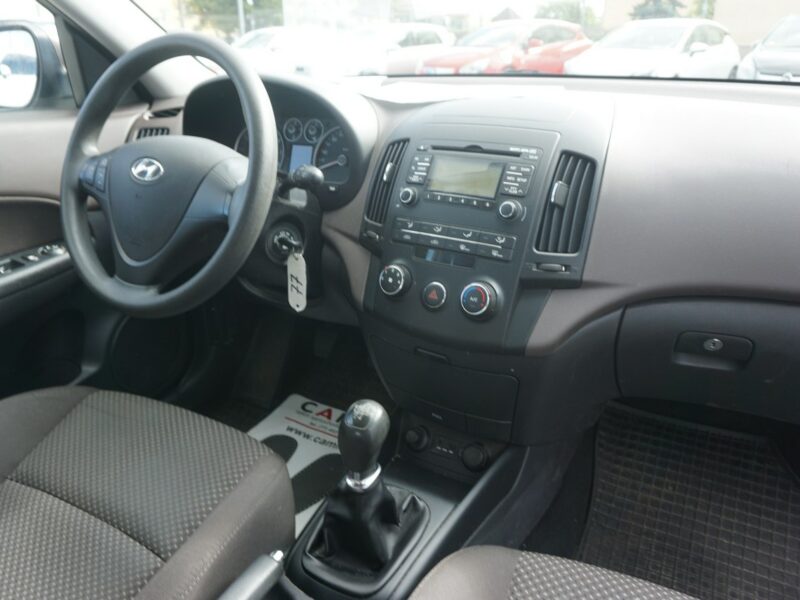 Hyundai i30 polski salon I (2002-2013)