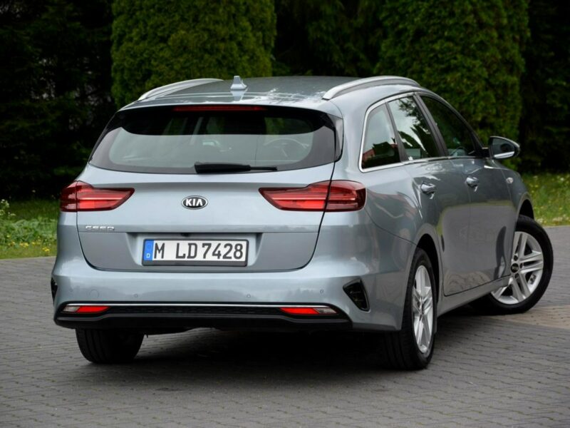 Kia Cee'd Spirit Duża Navi Kamera Ledy Drive Mode Android Auto Apple Carplay III (2018-)