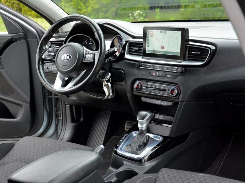 Kia Cee'd Spirit Duża Navi Kamera Ledy Drive Mode Android Auto Apple Carplay III (2018-)