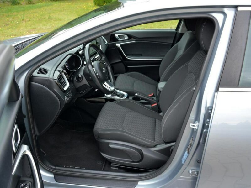 Kia Cee'd Spirit Duża Navi Kamera Ledy Drive Mode Android Auto Apple Carplay III (2018-)