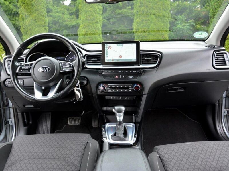 Kia Cee'd Spirit Duża Navi Kamera Ledy Drive Mode Android Auto Apple Carplay III (2018-)