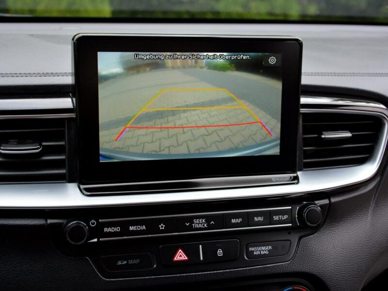 Kia Cee'd Spirit Duża Navi Kamera Ledy Drive Mode Android Auto Apple Carplay III (2018-)