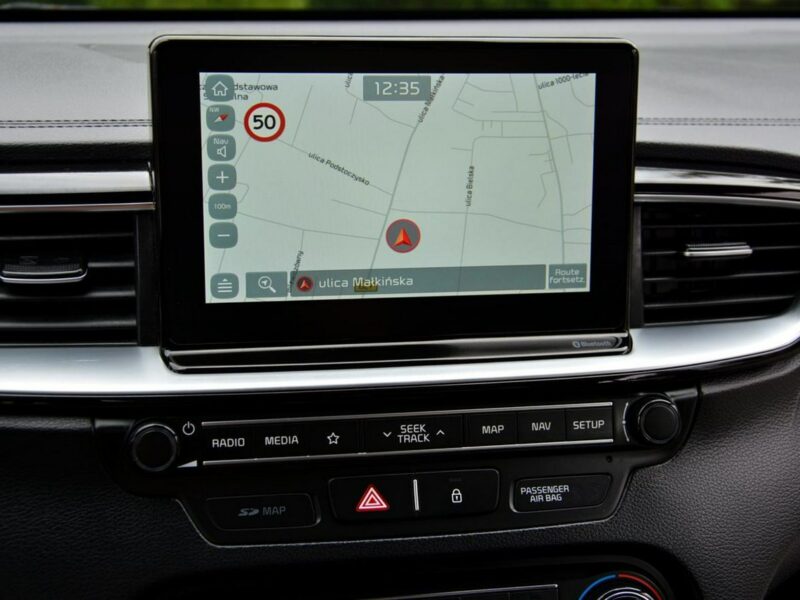 Kia Cee'd Spirit Duża Navi Kamera Ledy Drive Mode Android Auto Apple Carplay III (2018-)