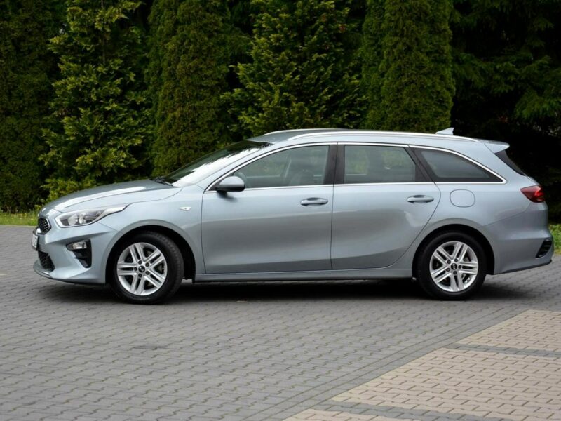 Kia Cee'd Spirit Duża Navi Kamera Ledy Drive Mode Android Auto Apple Carplay III (2018-)