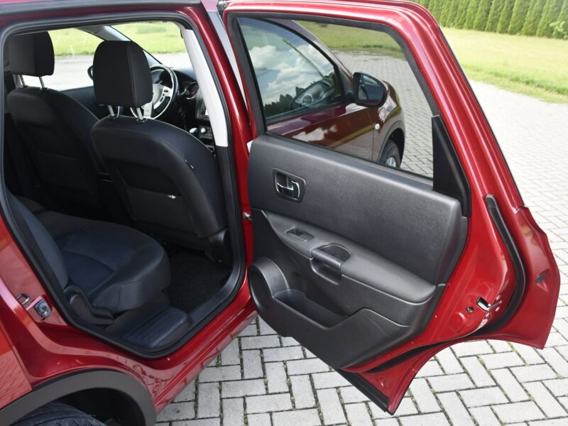 Nissan Qashqai+2 1,6benz DUDKI11 Panorama Dach.Klimatr 2 str.Tempomat.Alu.Navi I (2008-)