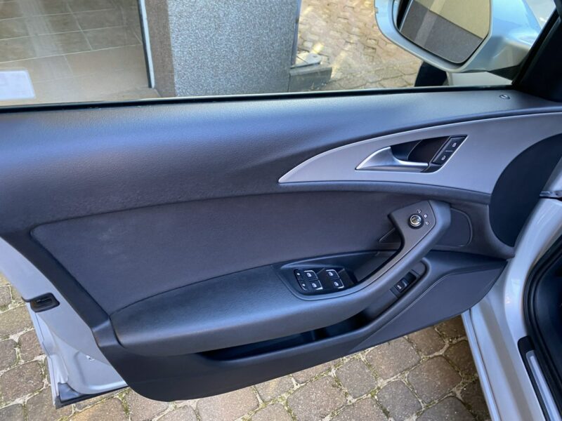 Audi A6 Automat, biksenony, kamera, czujniki ,nawigacja, nowe opony wielos.hak C7 (2011-)