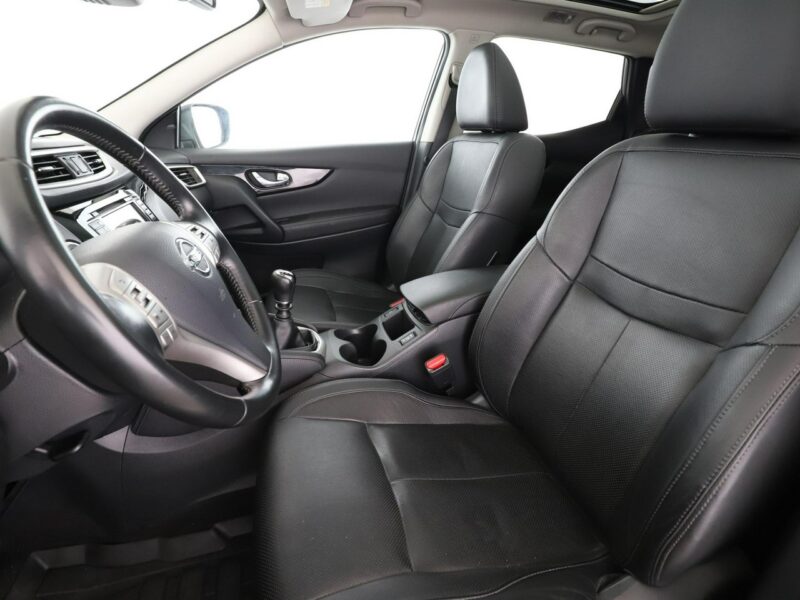 Nissan Qashqai Tekna skóra navi panorama grzane fotele kamera tempomat Bluetooth II (2013-2021)