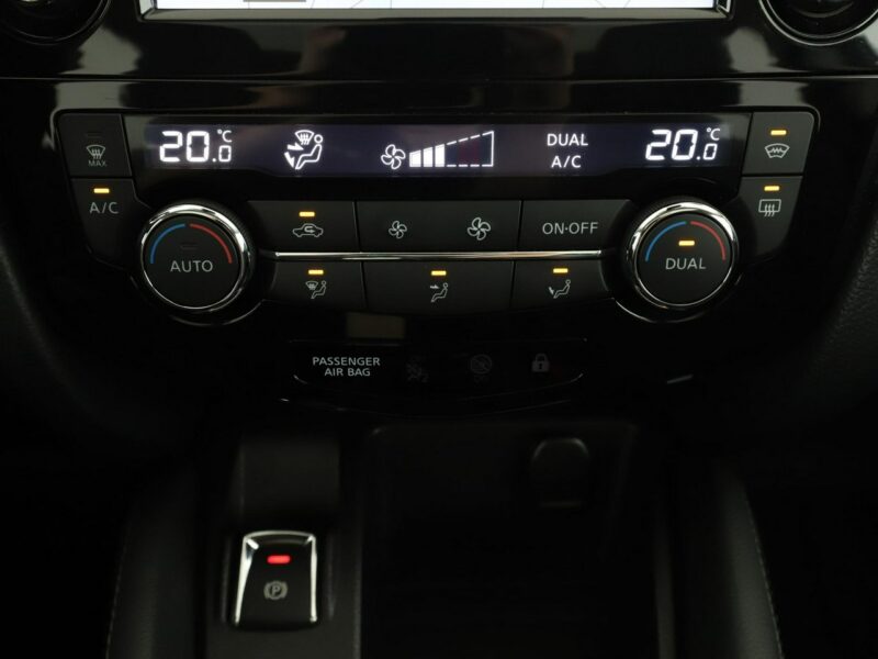 Nissan Qashqai Tekna skóra navi panorama grzane fotele kamera tempomat Bluetooth II (2013-2021)
