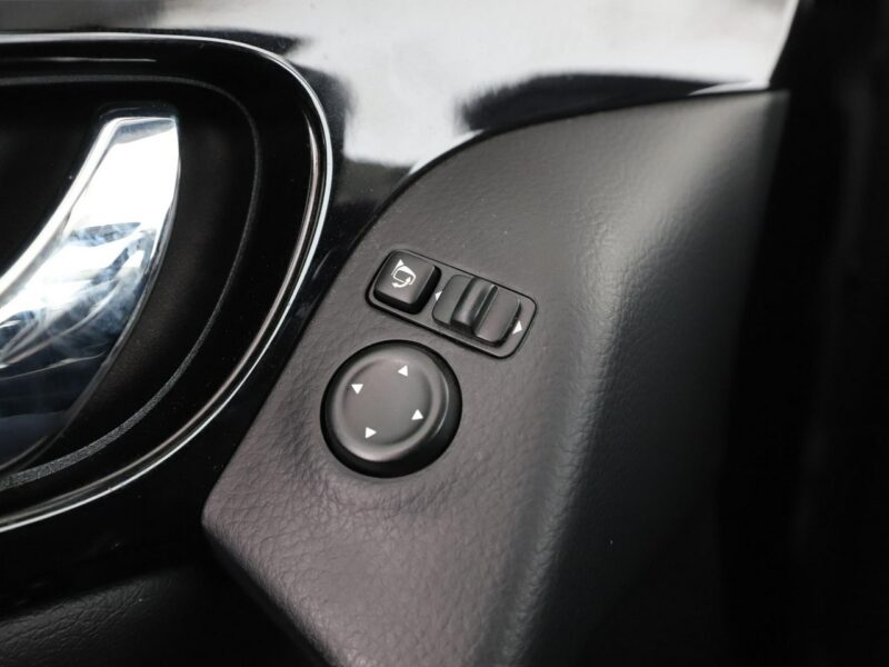 Nissan Qashqai Tekna skóra navi panorama grzane fotele kamera tempomat Bluetooth II (2013-2021)