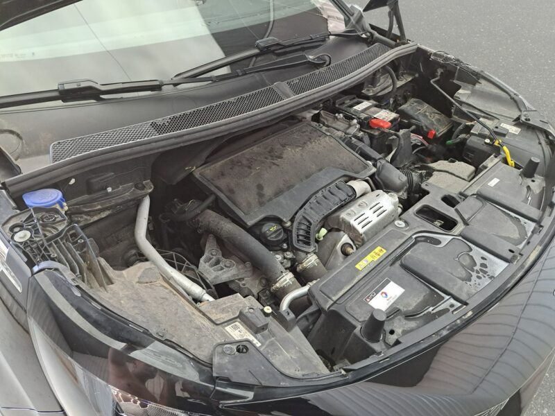 Peugeot 3008 II (2016-)