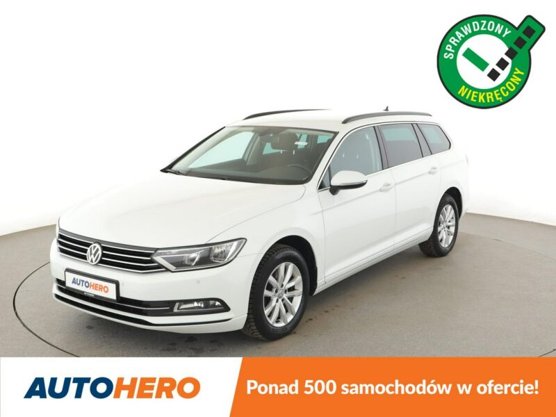 Volkswagen Passat klima auto grzane fotele czujniki parkowania B8 (2014-2023)
