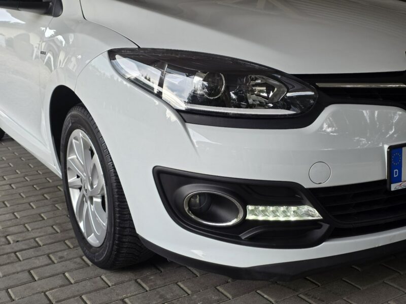 Renault Megane 1.6 i 110 KM / Limited III (2008-2016)