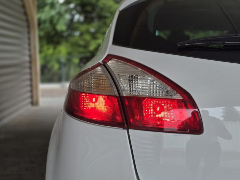 Renault Megane 1.6 i 110 KM / Limited III (2008-2016)