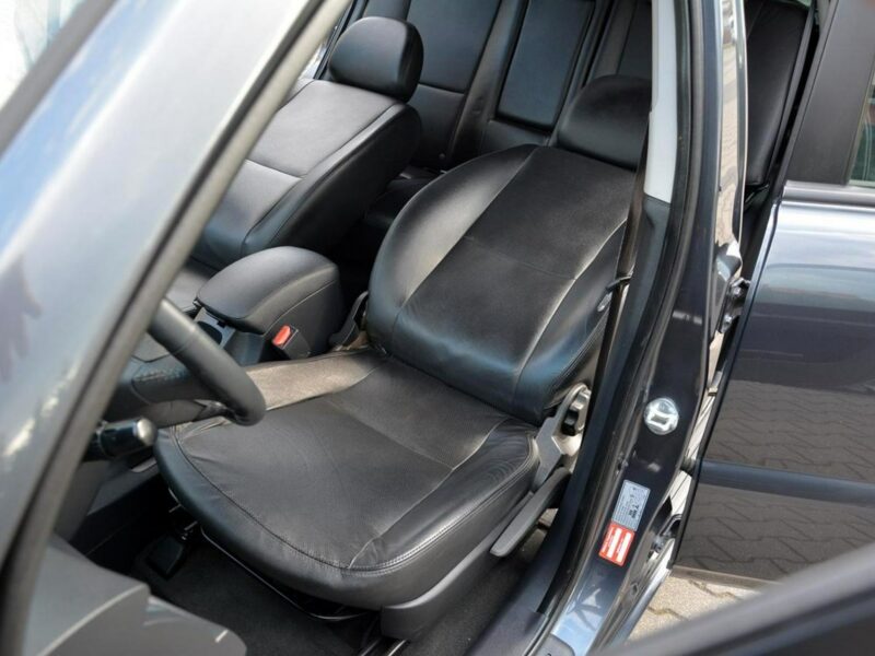 Kia Sportage 2.0(141KM)Lift 148 tys przebieg Skóry Kamera Hak Oryginał Piękna II (2004-2010)