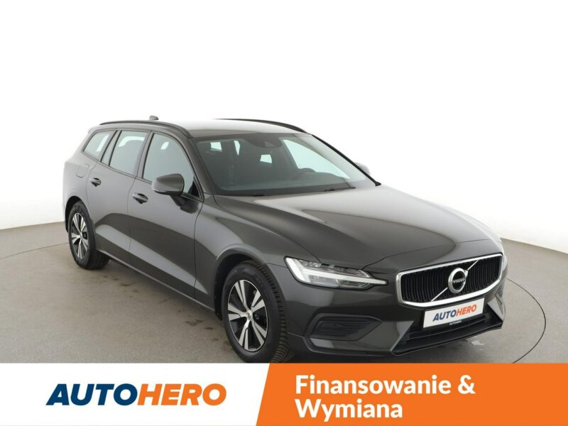 Volvo V60 full LED navi klima auto czujniki parkowania grzane fotele II (2018-)