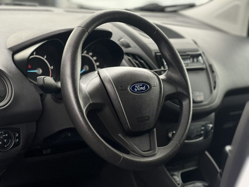 Ford Transit Courier Salon Polska Poleasingowy I właściciel Serwis ASO VAT 23% Bezwypadkowy