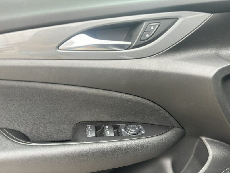 Opel Insignia Bardzo zadbany! B (2017-)
