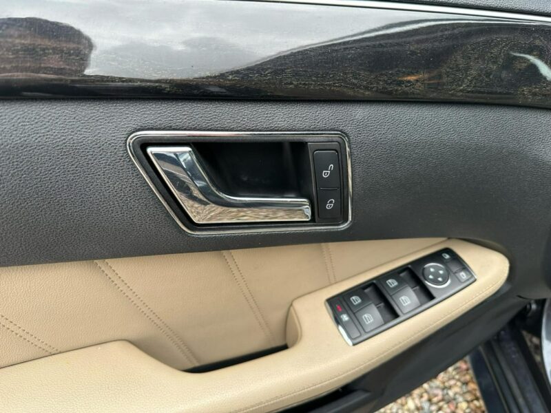 Mercedes E 350 MERCEDES-BENZ E 350 W212 W212 (2009-)