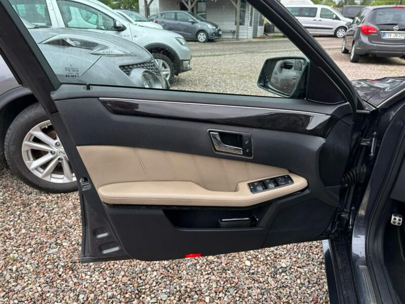 Mercedes E 350 MERCEDES-BENZ E 350 W212 W212 (2009-)