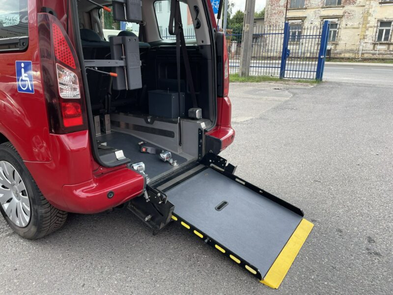 Citroen Berlingo Berlingo 1.6 do przewozu Niepełnosprawnych inwalida rampa 2018 II (2008-2018)