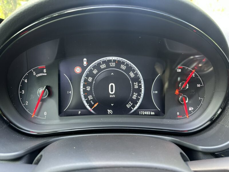 Opel Insignia Country Tourer 2.0 BiTurbo 195KM Navi Alu19'' Kamera Xenon 4x4 FULL A (2008-2017)