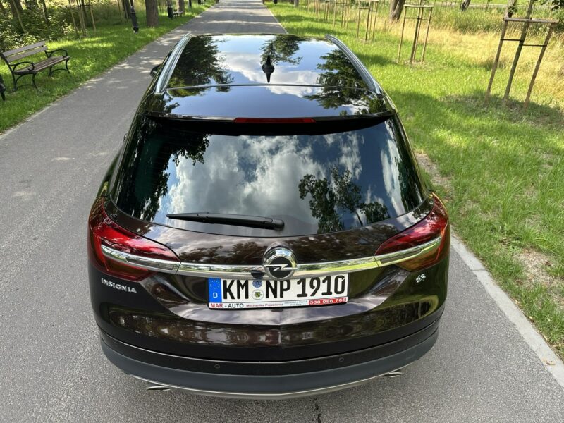 Opel Insignia Country Tourer 2.0 BiTurbo 195KM Navi Alu19'' Kamera Xenon 4x4 FULL A (2008-2017)
