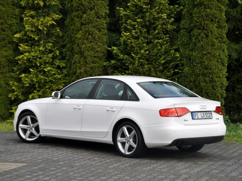 Audi A4 1.8T(160KM)*158tyś.km*Xenon*Led*Welur*Parktronik*I Wł*Alu 18"ASO Audi B8 (2007-2015)