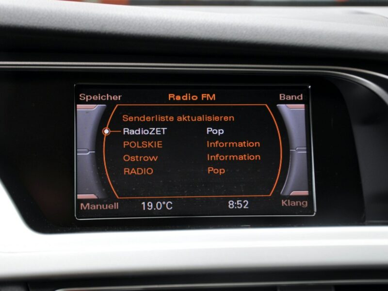 Audi A4 1.8T(160KM)*158tyś.km*Xenon*Led*Welur*Parktronik*I Wł*Alu 18"ASO Audi B8 (2007-2015)