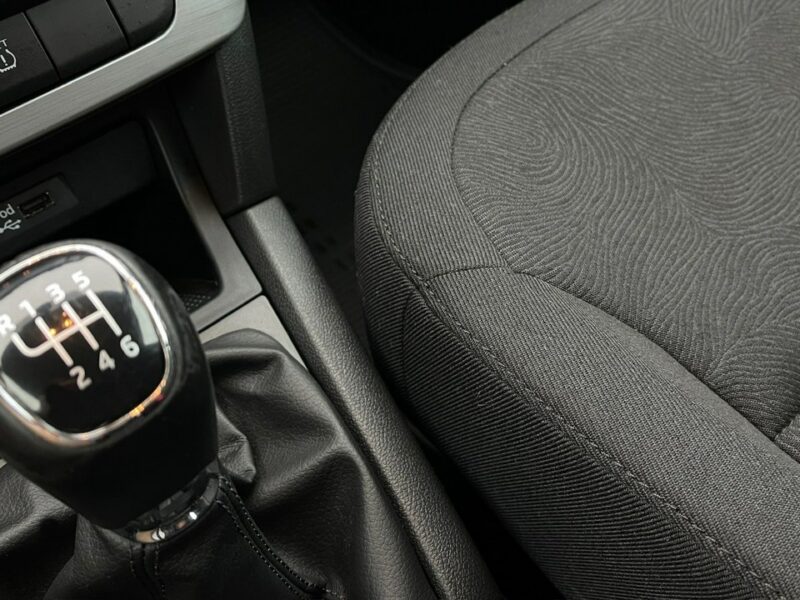 Škoda Yeti Benzyna Salon Polska Zarejestrowany Ubezpieczony I (2009-)
