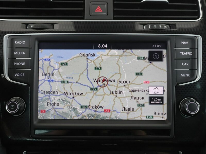 Volkswagen Golf PHEV bi-xenon navi klima auto kamera i czujniki parkowania grzane fote VII (2012-)