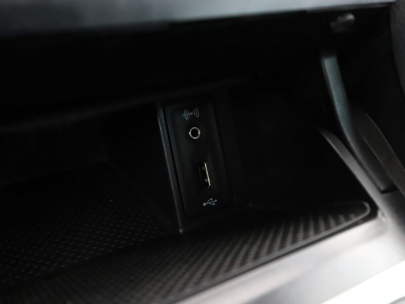 Volkswagen Golf PHEV bi-xenon navi klima auto kamera i czujniki parkowania grzane fote VII (2012-)