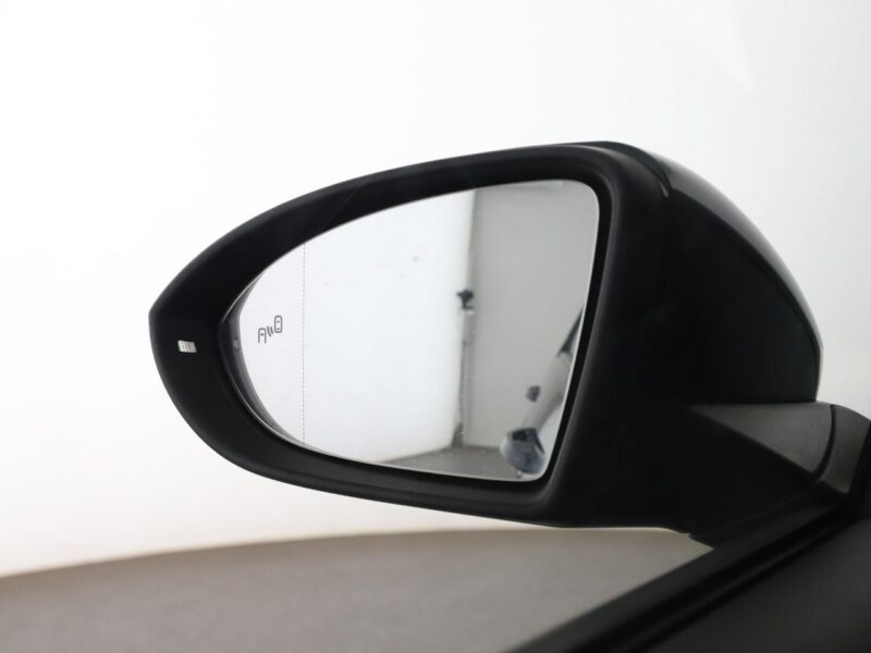 Volkswagen Golf PHEV bi-xenon navi klima auto kamera i czujniki parkowania grzane fote VII (2012-)