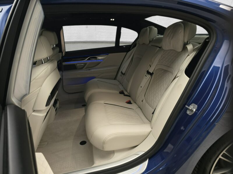 BMW 740 G11/12 (2015-2022)