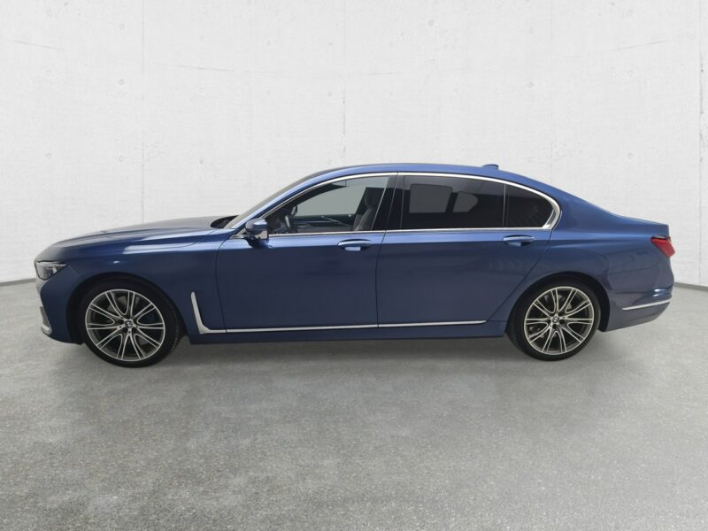 BMW 740 G11/12 (2015-2022)